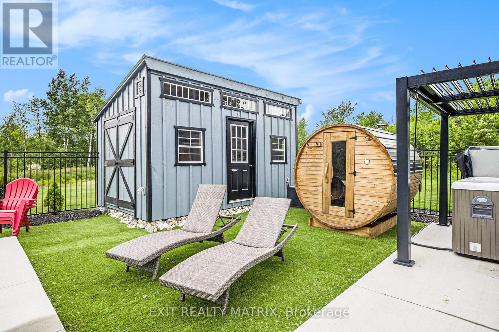 Photo 18 of 3253 Maisonneuve Road, Clarencerockland ON