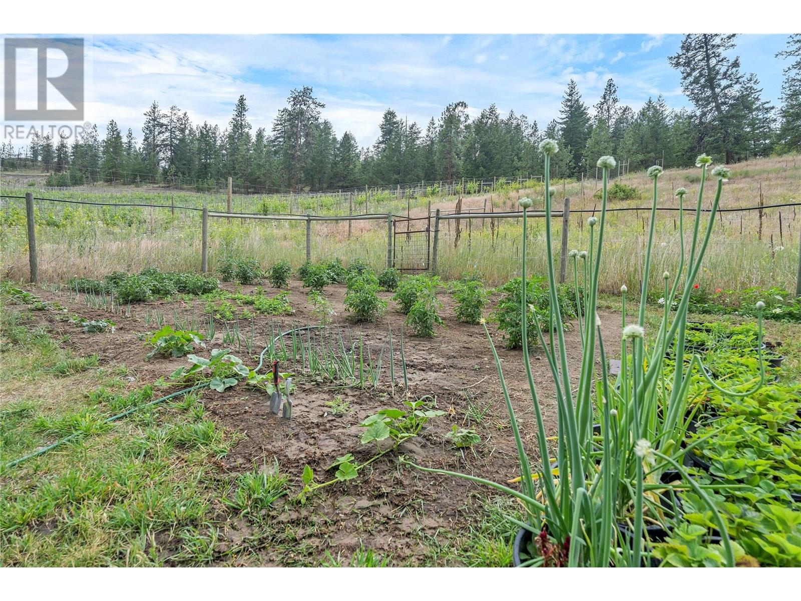 16109 Dale Meadows Road, Summerland