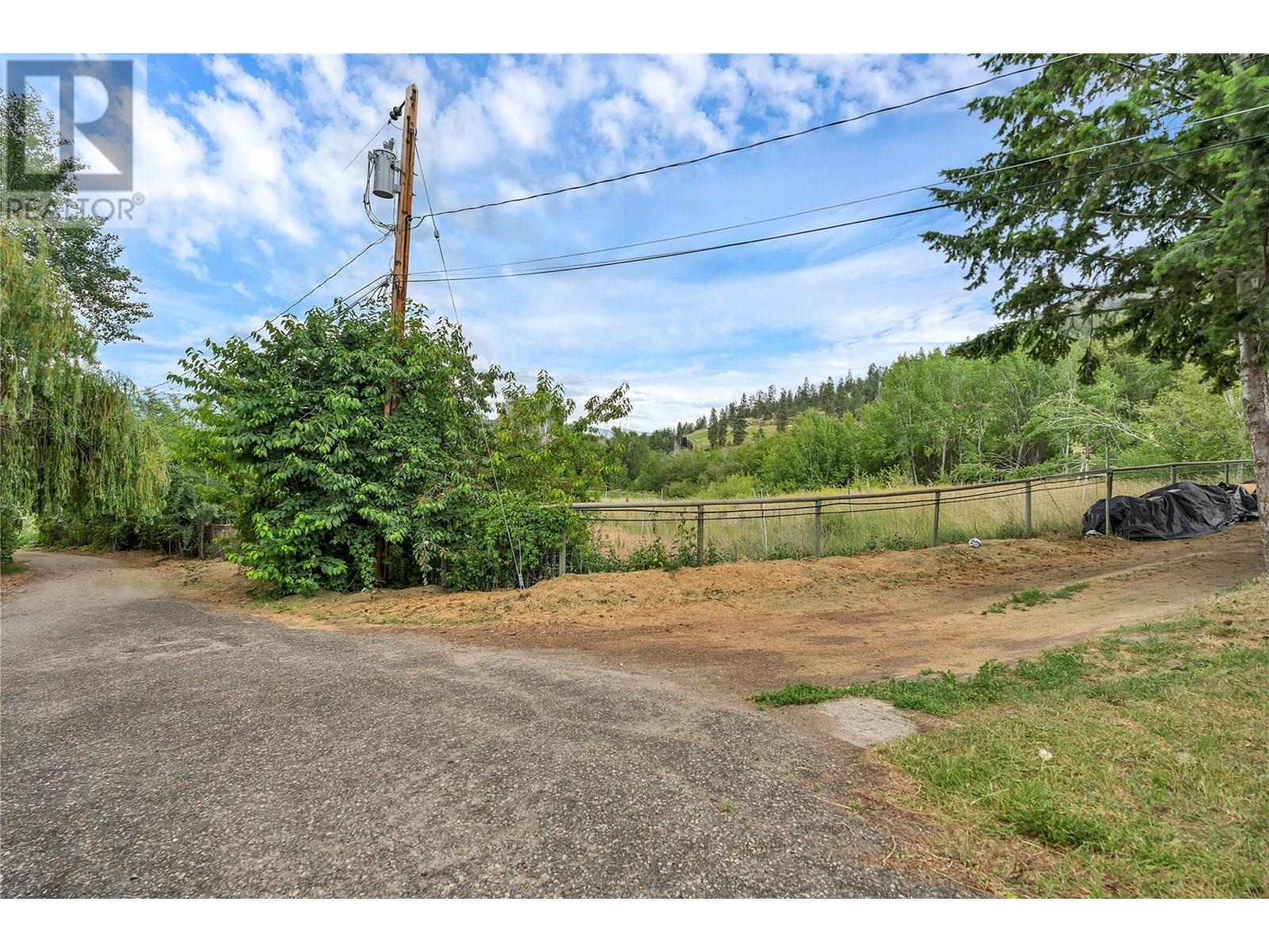 16109 Dale Meadows Road, Summerland