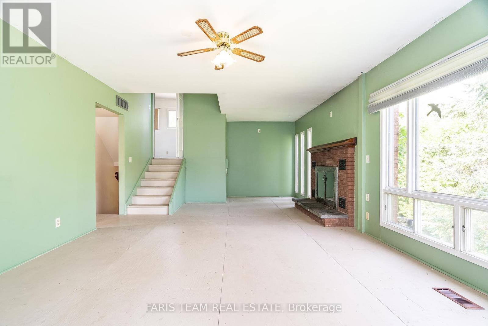 Photo 23 of 54 Hearthstone Drive, Tay ON