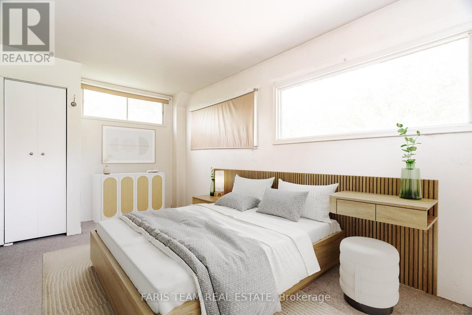 Photo 19 of 54 Hearthstone Drive, Tay ON
