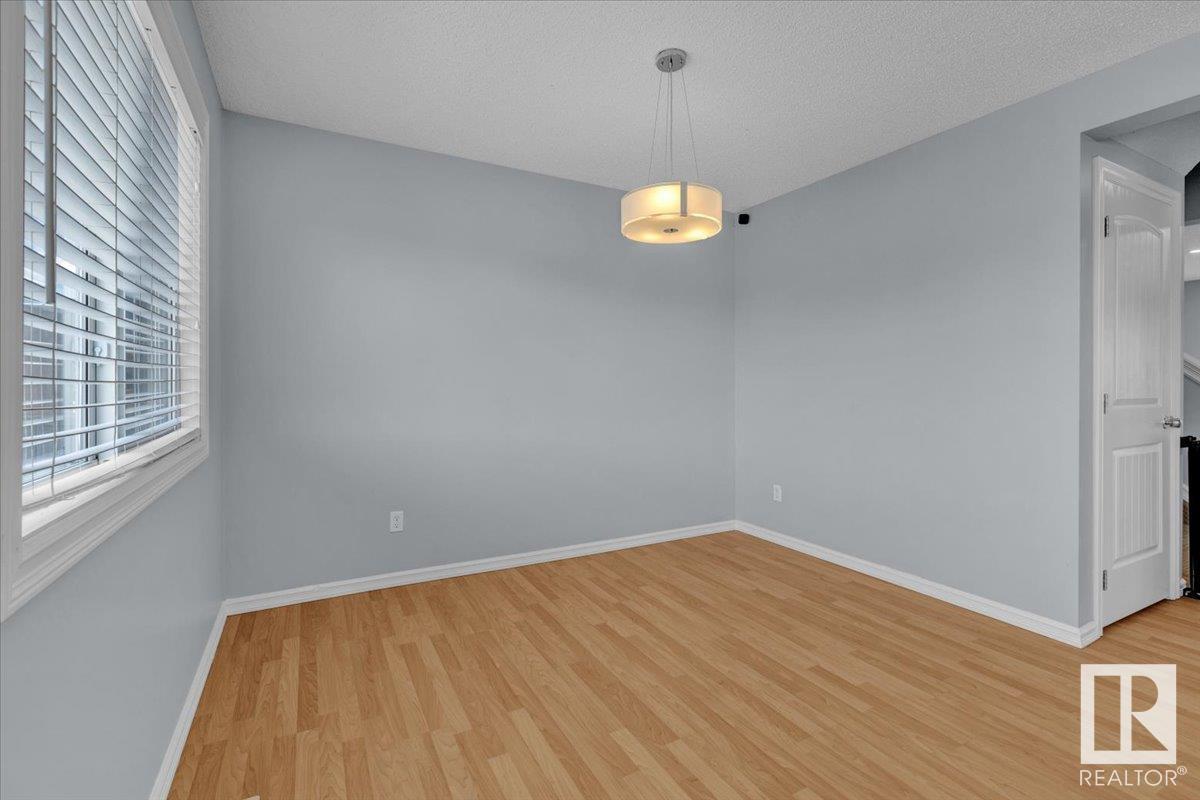 Photo 18 of 8647 173 Av Nw, Edmonton AB