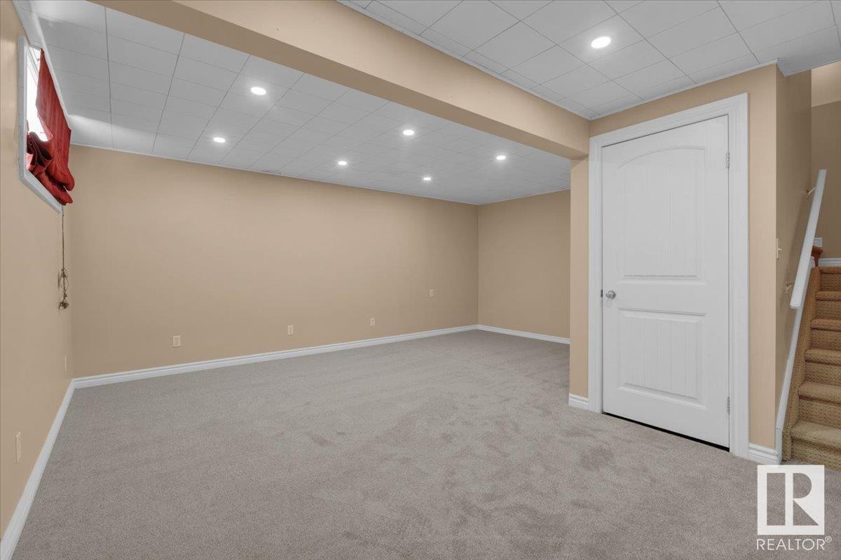 Photo 32 of 8647 173 Av Nw, Edmonton AB