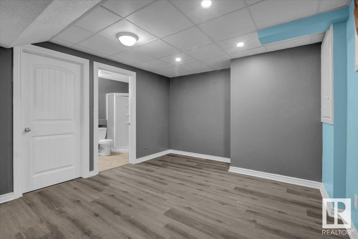 Photo 36 of 8647 173 Av Nw, Edmonton AB