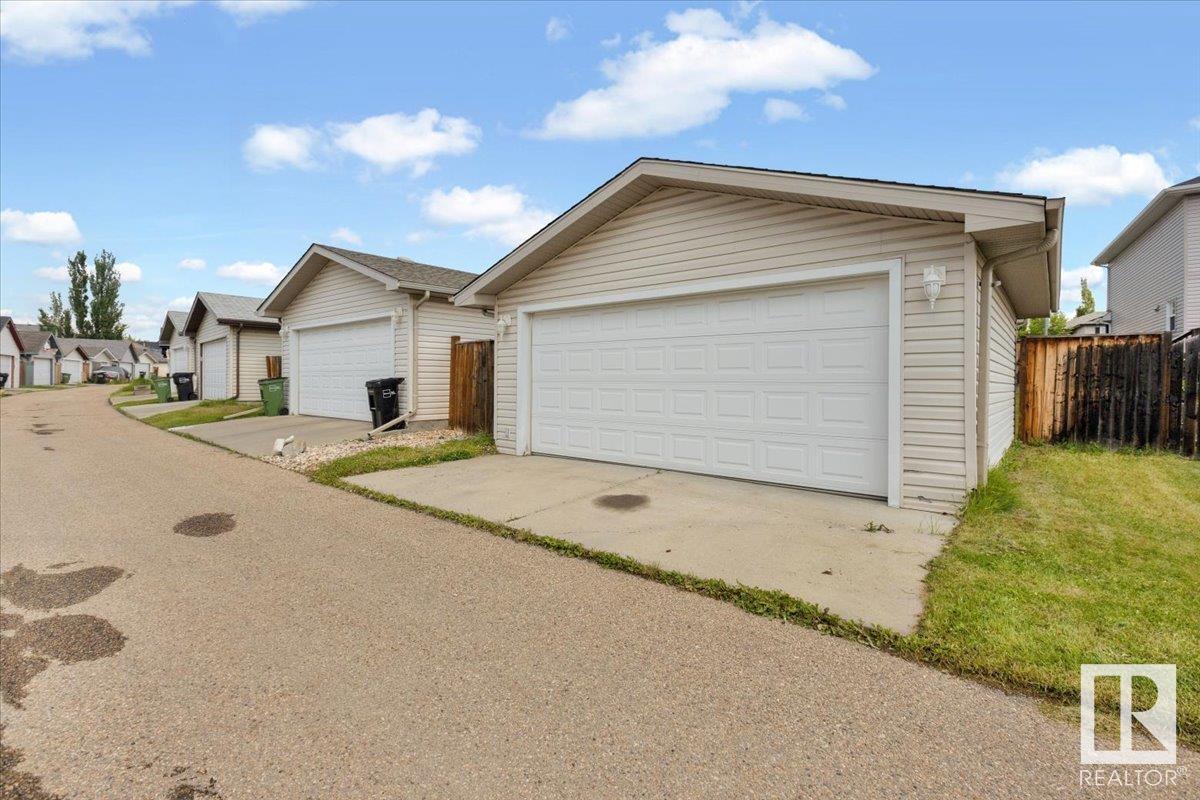 Photo 45 of 8647 173 Av Nw, Edmonton AB