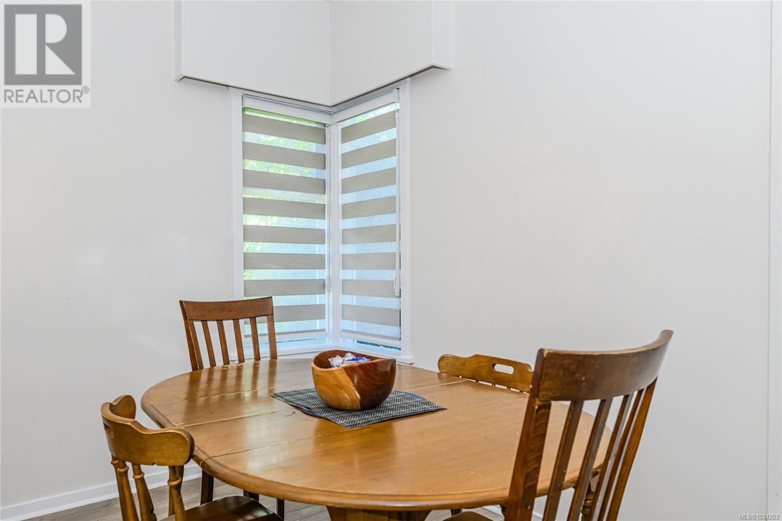 Single Family House for Sale in  Alder St Victoria 