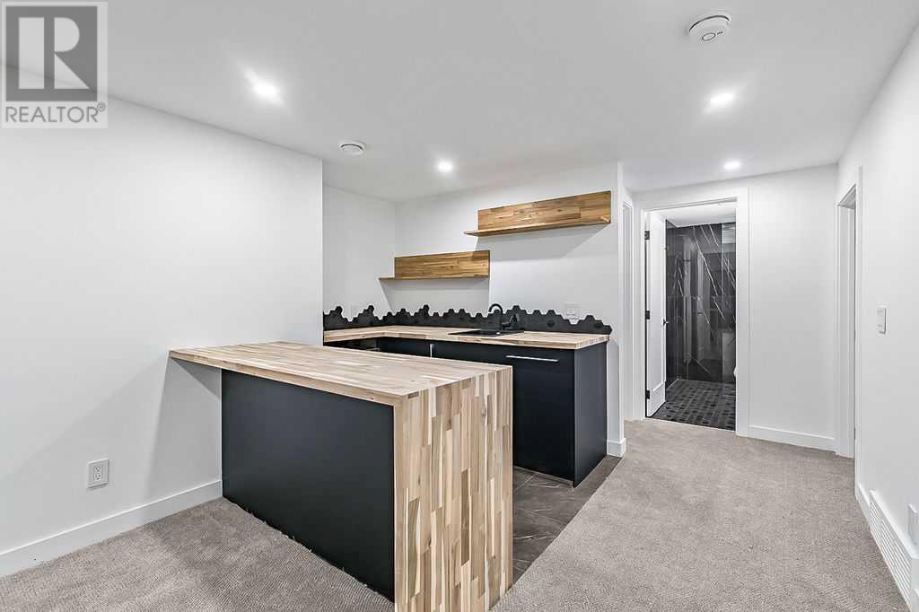 Single Family House Bungalow for Sale in  Lake Twintree Road SE Lake Bonavista Calgary 
