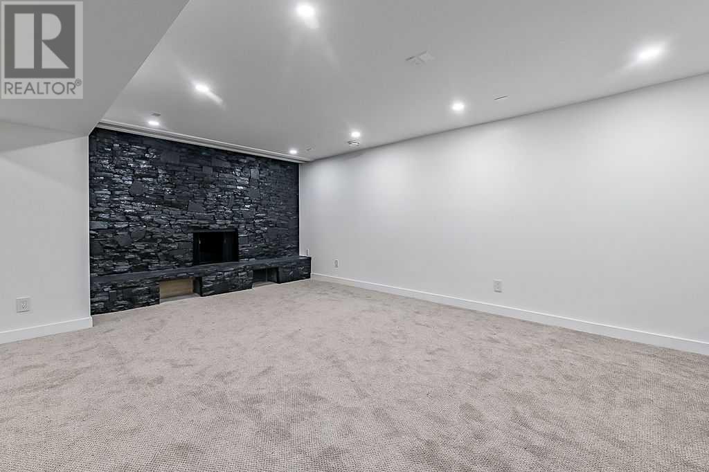 Single Family House Bungalow for Sale in  Lake Twintree Road SE Lake Bonavista Calgary 