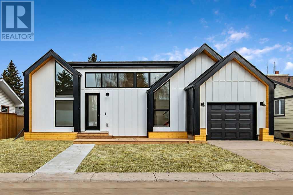 Single Family House Bungalow for Sale in  Lake Twintree Road SE Lake Bonavista Calgary 