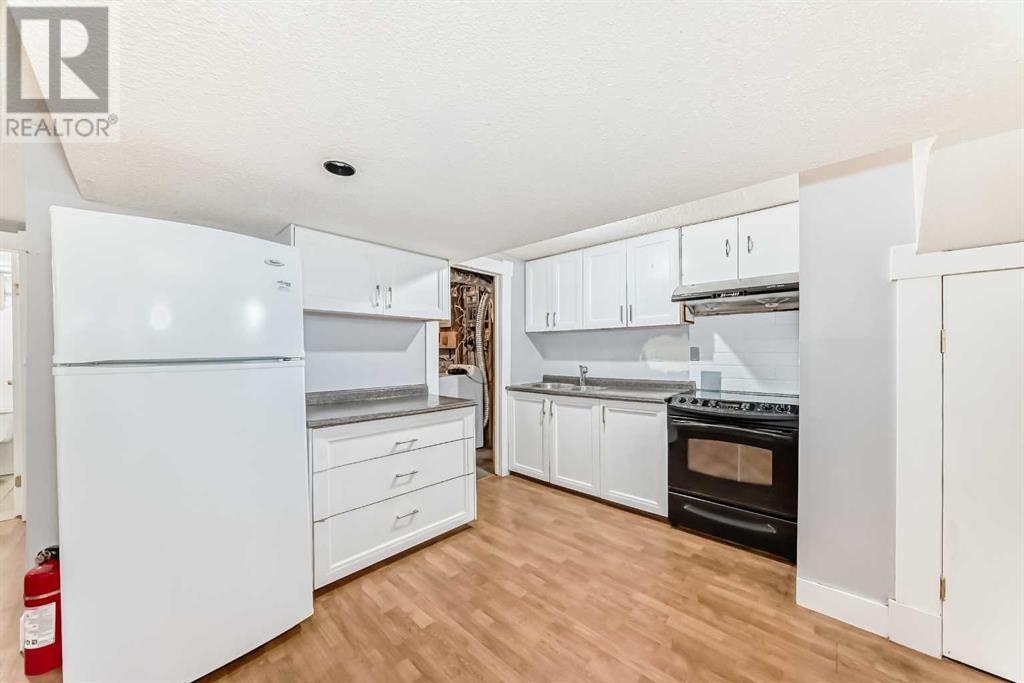 Single Family House Bungalow for Sale in  Bracebridge Crescent SW Braeside Calgary 