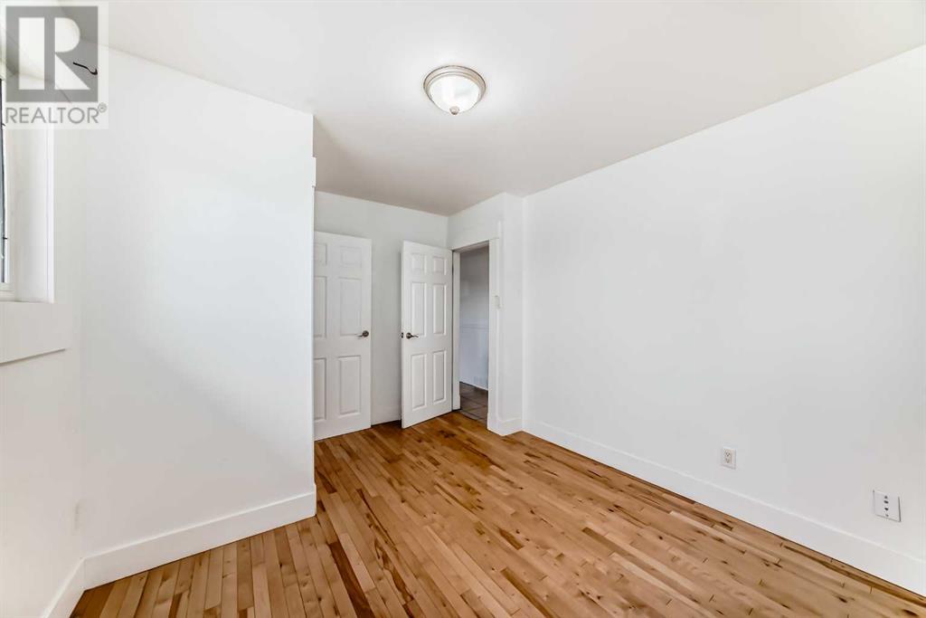 Single Family House Bungalow for Sale in  Bracebridge Crescent SW Braeside Calgary 