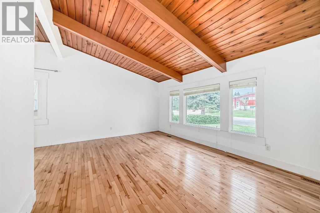 Single Family House Bungalow for Sale in  Bracebridge Crescent SW Braeside Calgary 