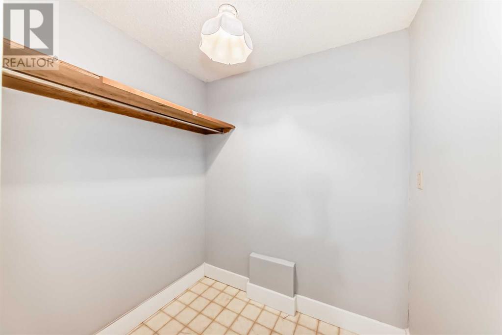 Single Family House Bungalow for Sale in  Bracebridge Crescent SW Braeside Calgary 