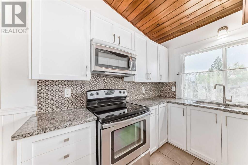 Single Family House Bungalow for Sale in  Bracebridge Crescent SW Braeside Calgary 