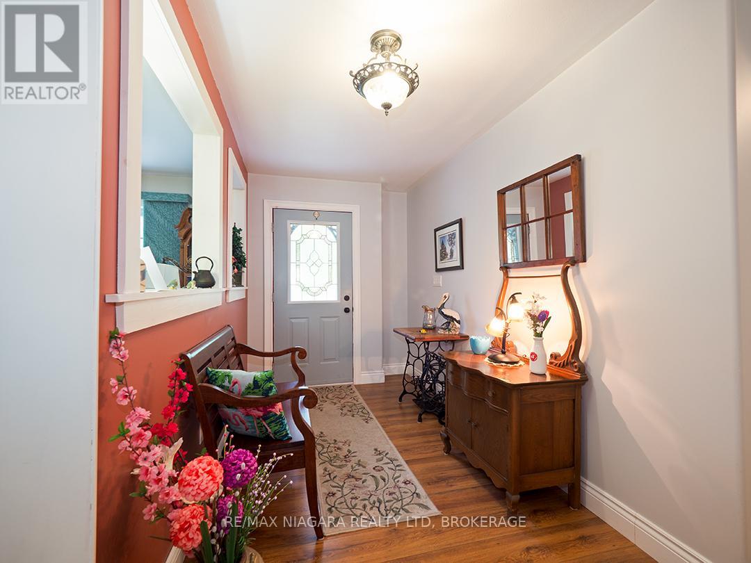 Photo 8 of 633 Wyldewood Road, Port Colborne ON
