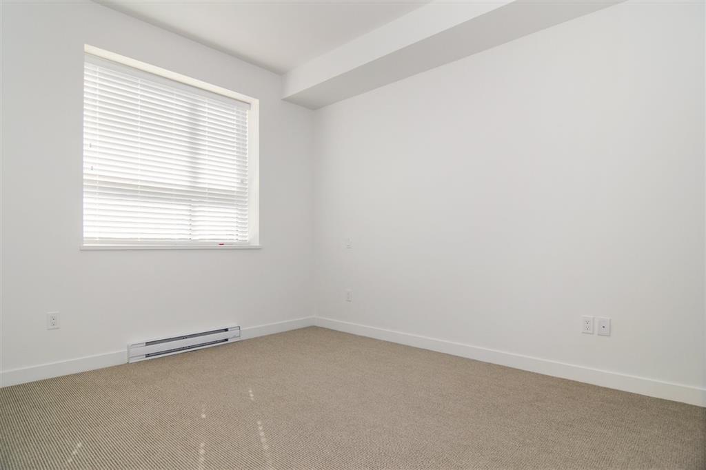 Photo 7 of 216 20829 77 A Avenue, Langley BC