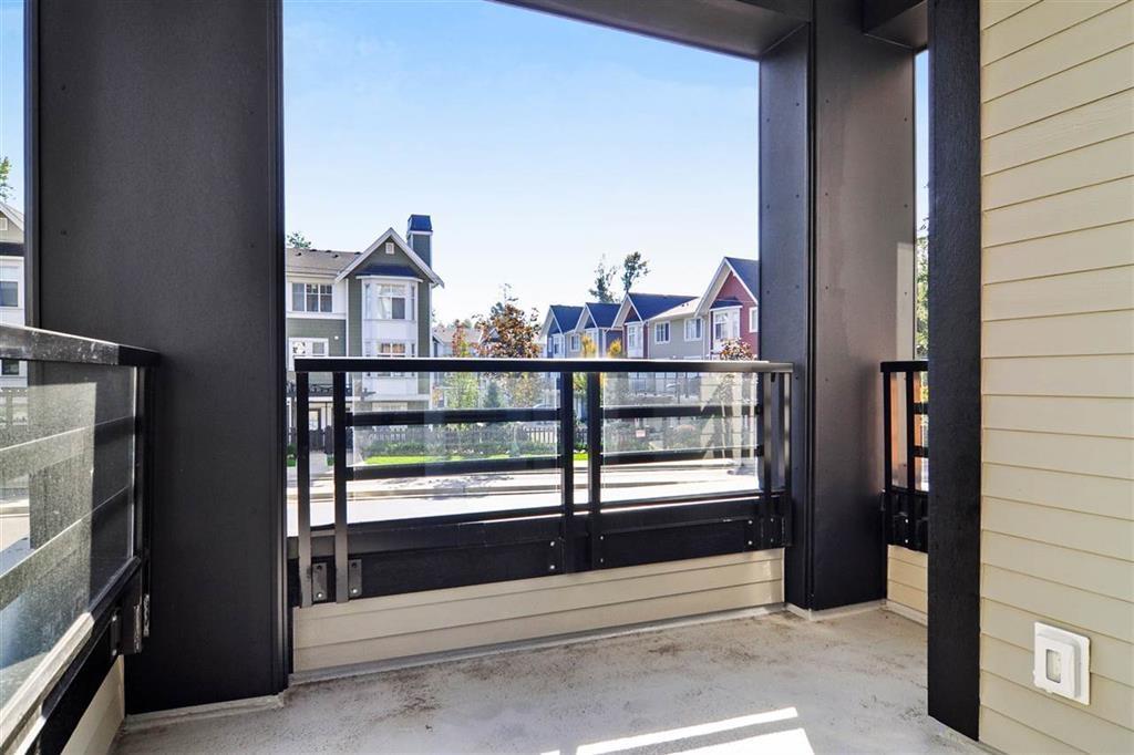 Photo 16 of 216 20829 77 A Avenue, Langley BC