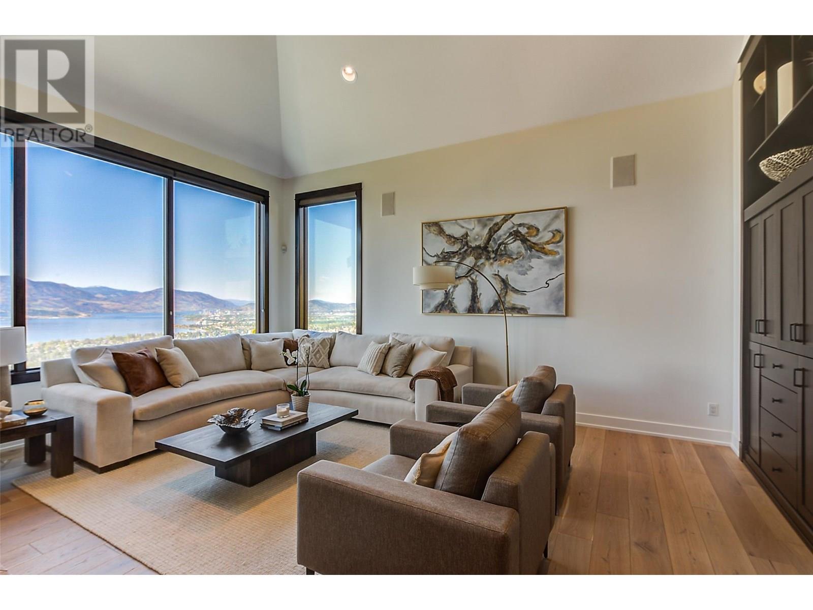 716 Kuipers Crescent, Kelowna