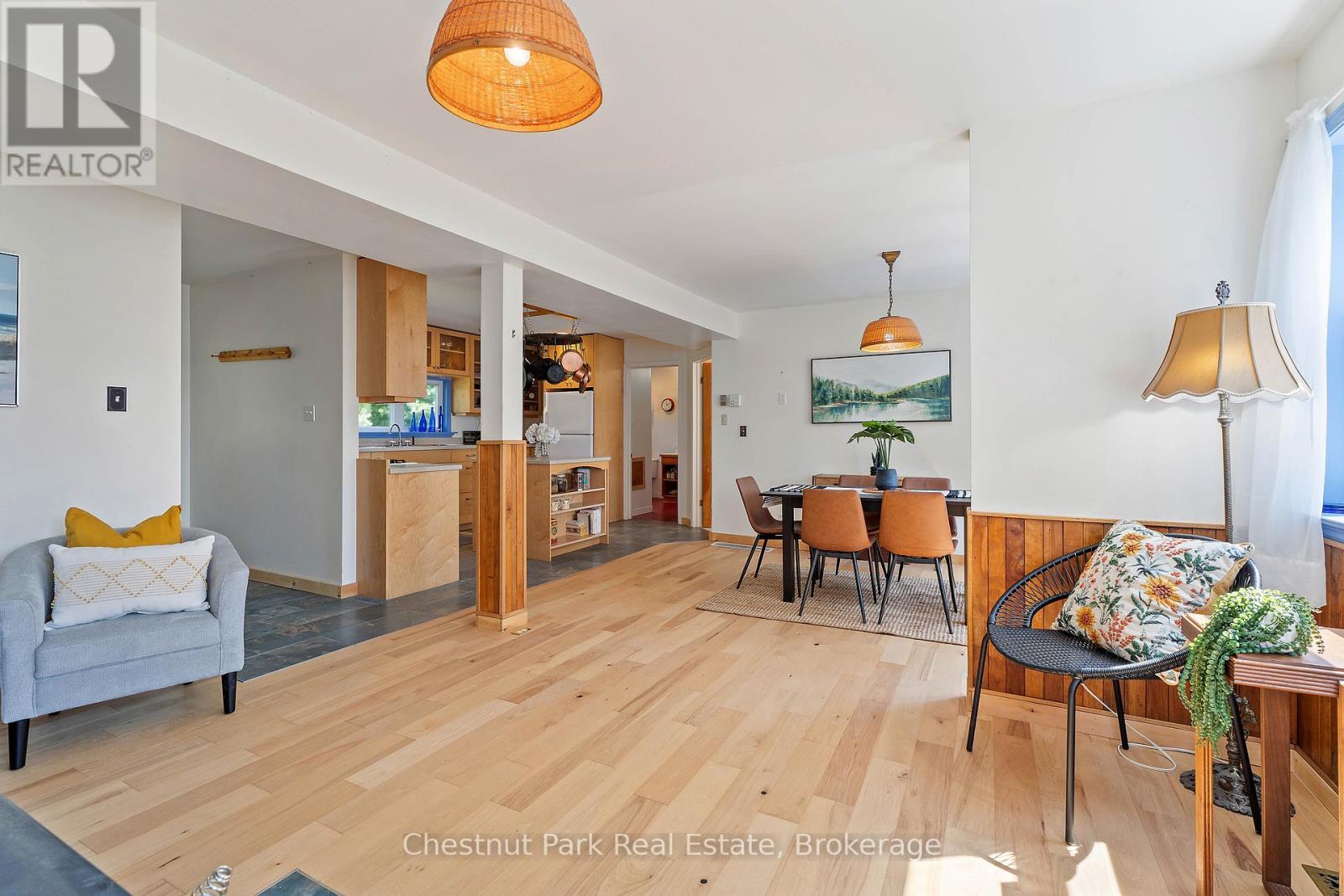 Photo 18 of 1 5 Barrie Street, Sundridge ON