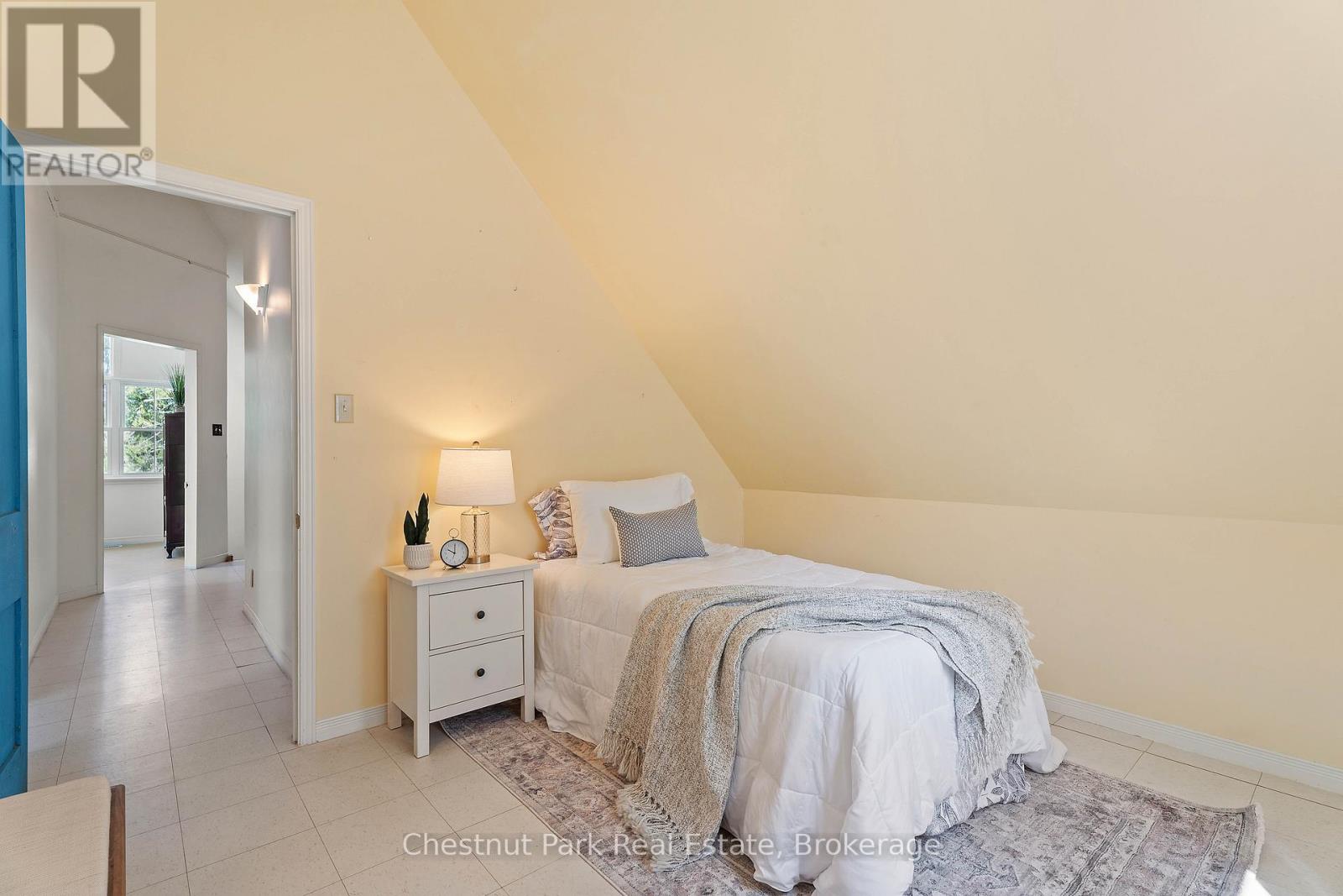 Photo 35 of 1 5 Barrie Street, Sundridge ON