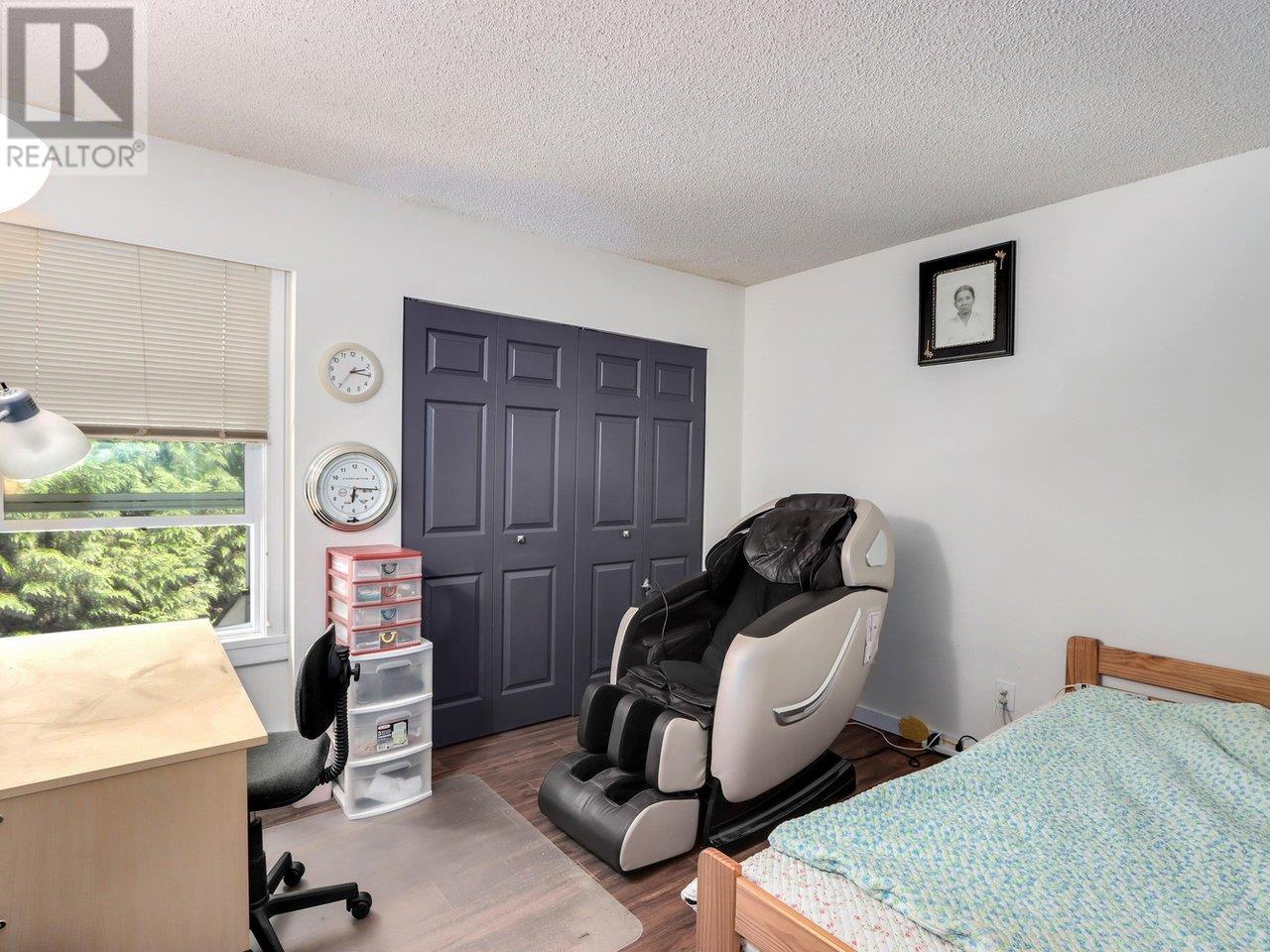Photo 19 of 3 9151 Forest Grove Drive, Burnaby BC