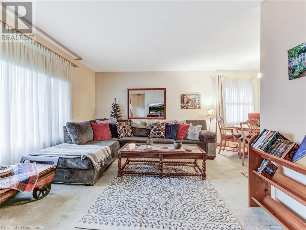 Photo 38 of 30 Blueridge Crescent, Brantford ON