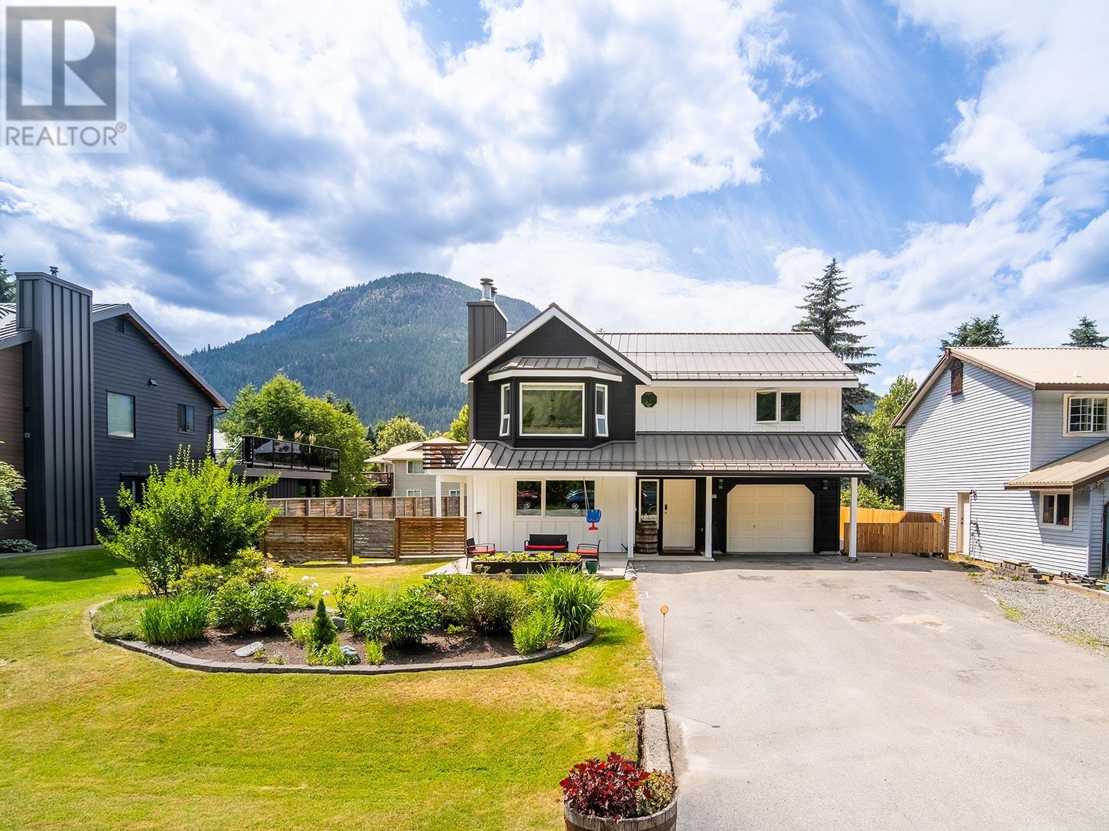 7403 HARROW ROAD, Pemberton