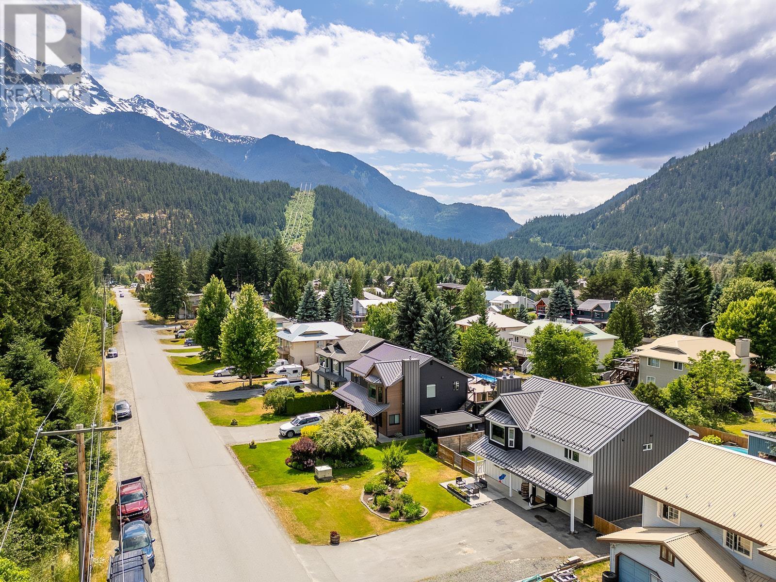 7403 HARROW ROAD, Pemberton