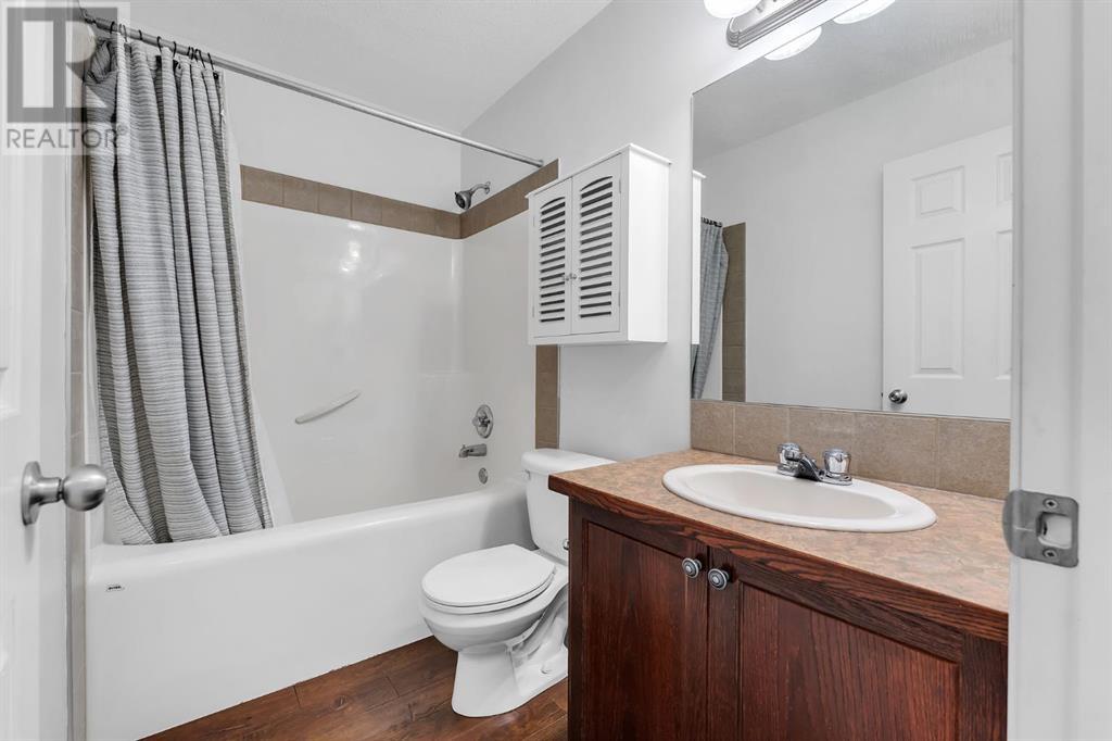 Single Family House for Sale in   Tarawood Lane NE Taradale Calgary 
