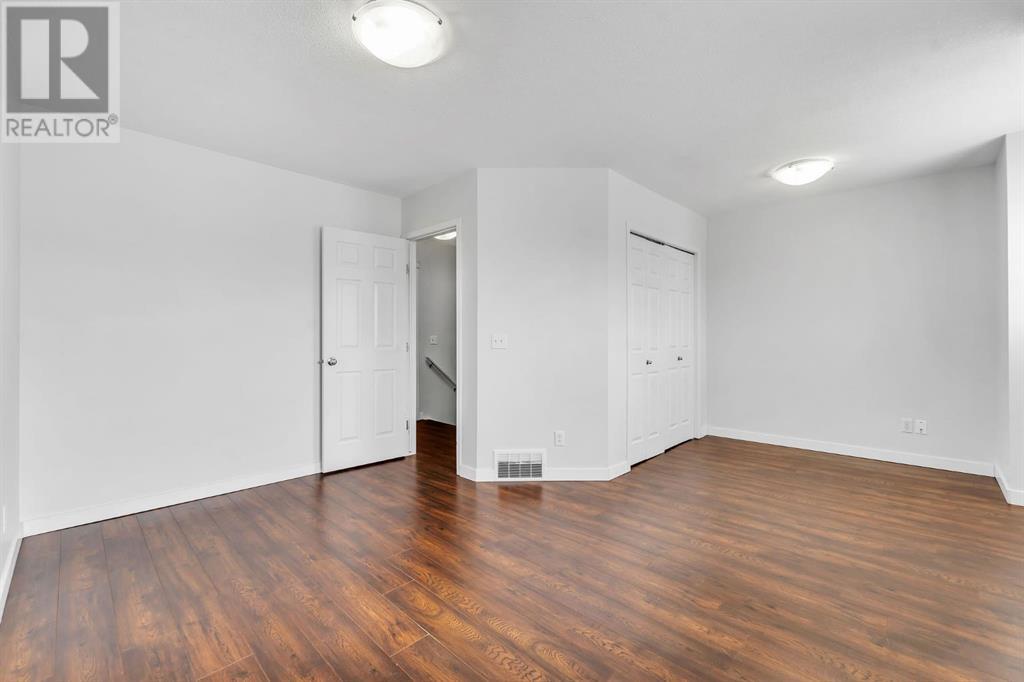 Single Family House for Sale in   Tarawood Lane NE Taradale Calgary 