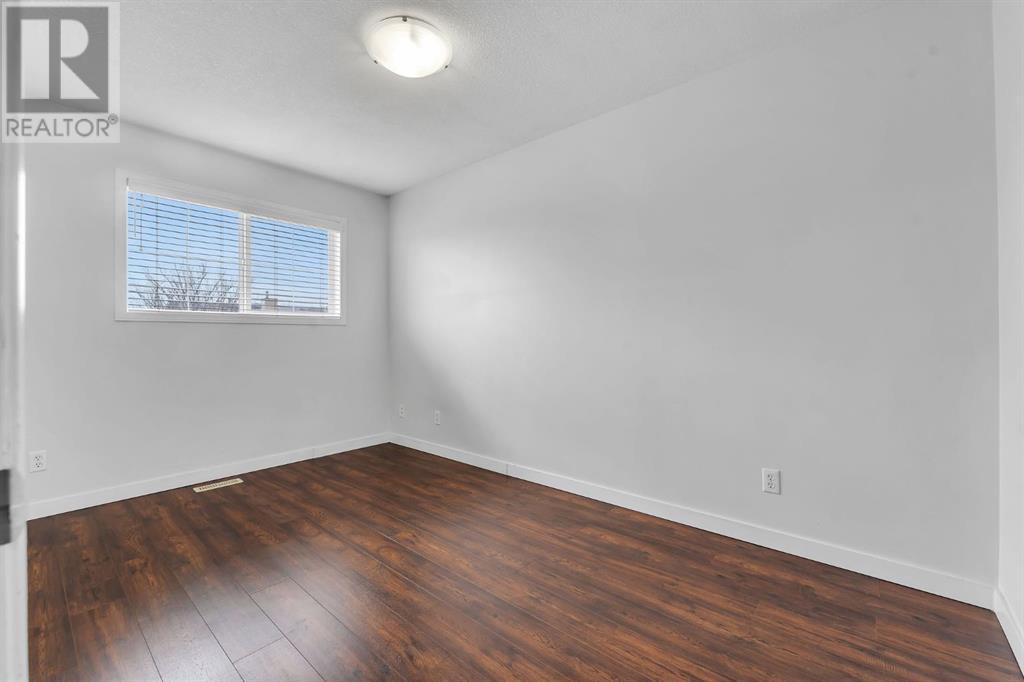 Single Family House for Sale in   Tarawood Lane NE Taradale Calgary 