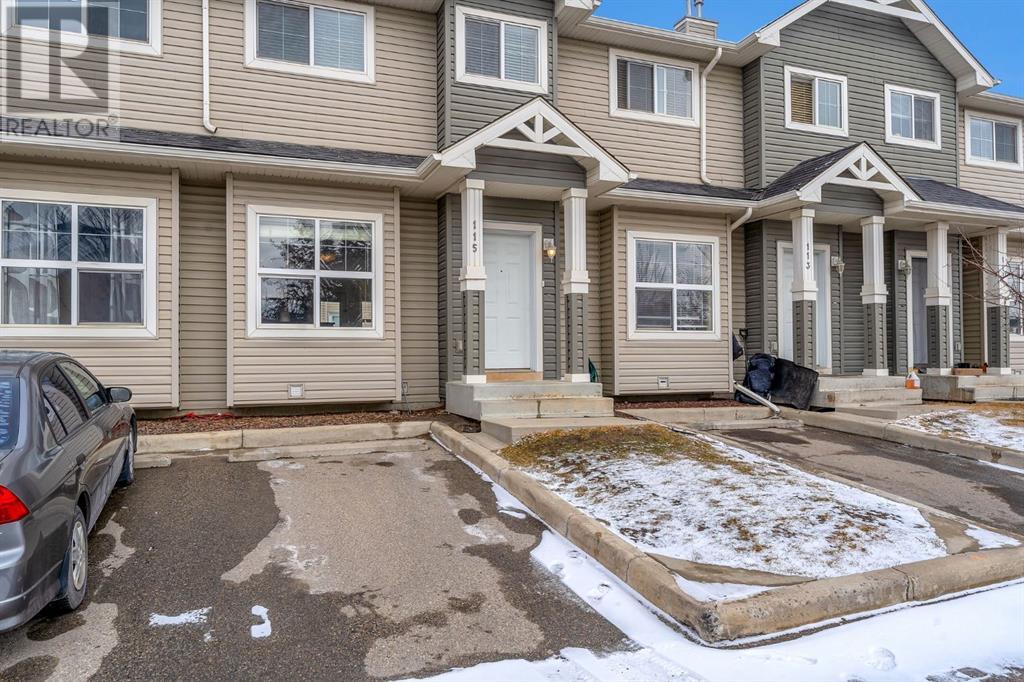 Single Family House for Sale in   Tarawood Lane NE Taradale Calgary 