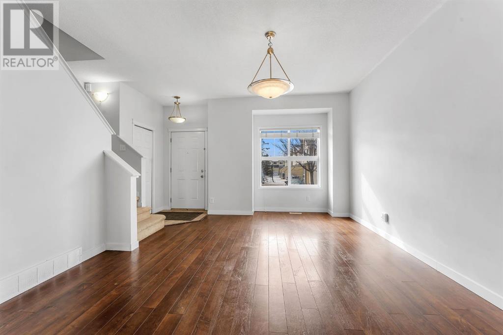 115, 111 Tarawood Lane NE, Calgary, Alberta