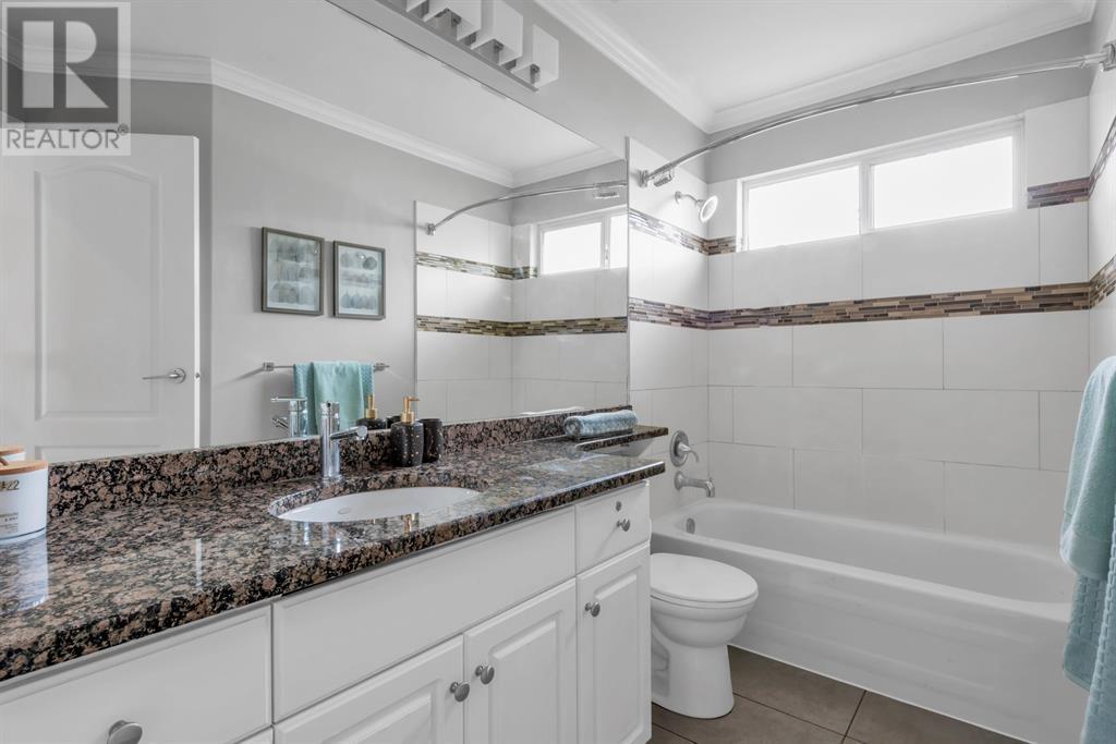 Photo 21 of 10 Cedarwood Court, Port Moody BC