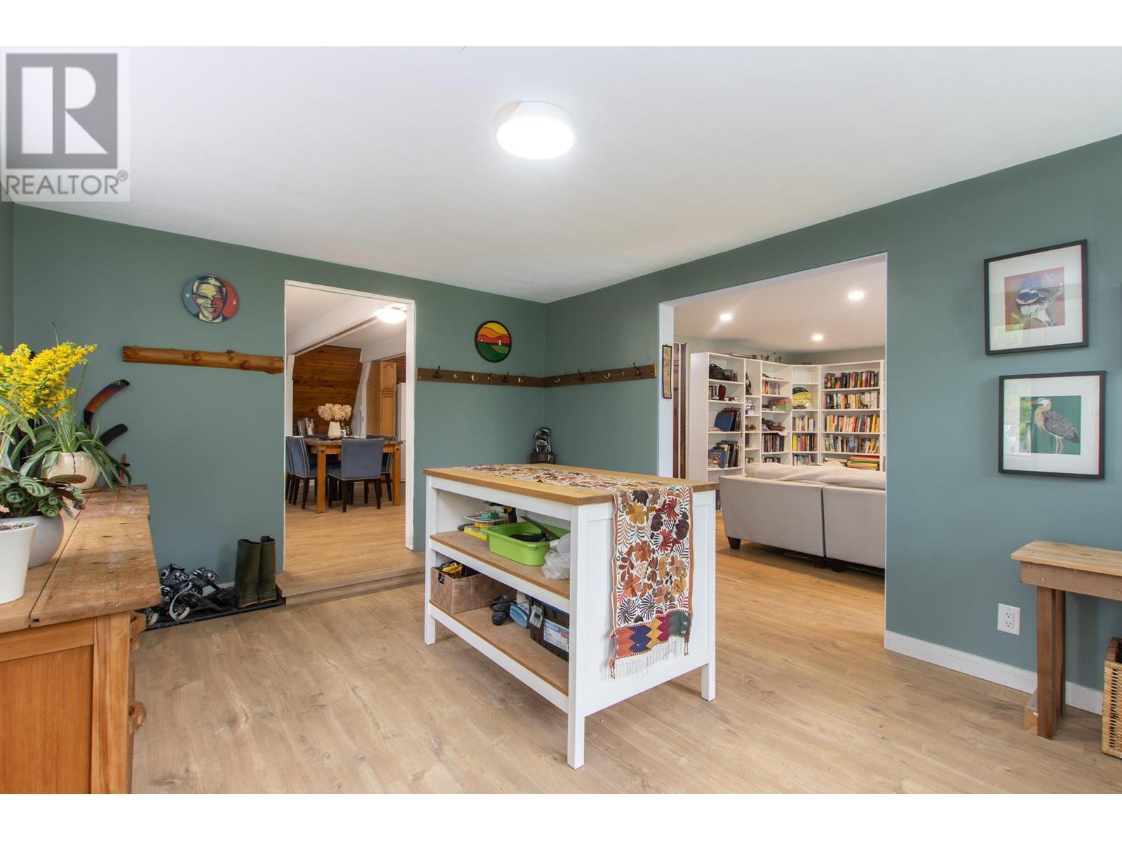 1155 JUDD ROAD, Squamish