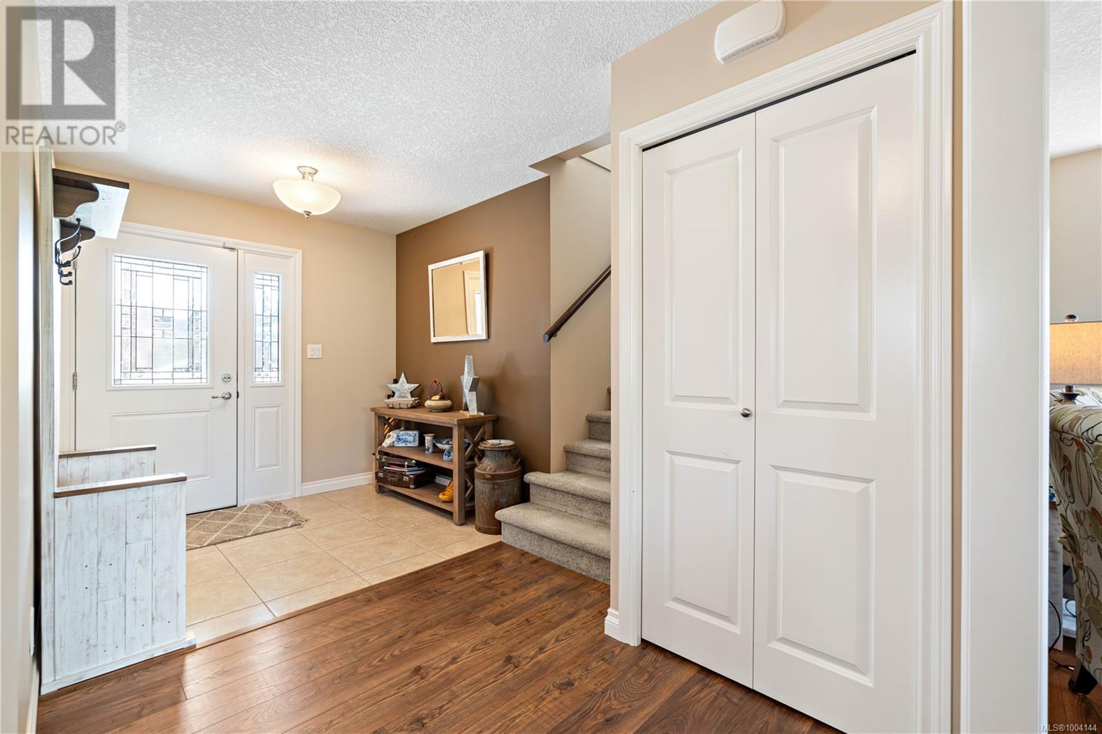 2130 Village Dr, Nanaimo