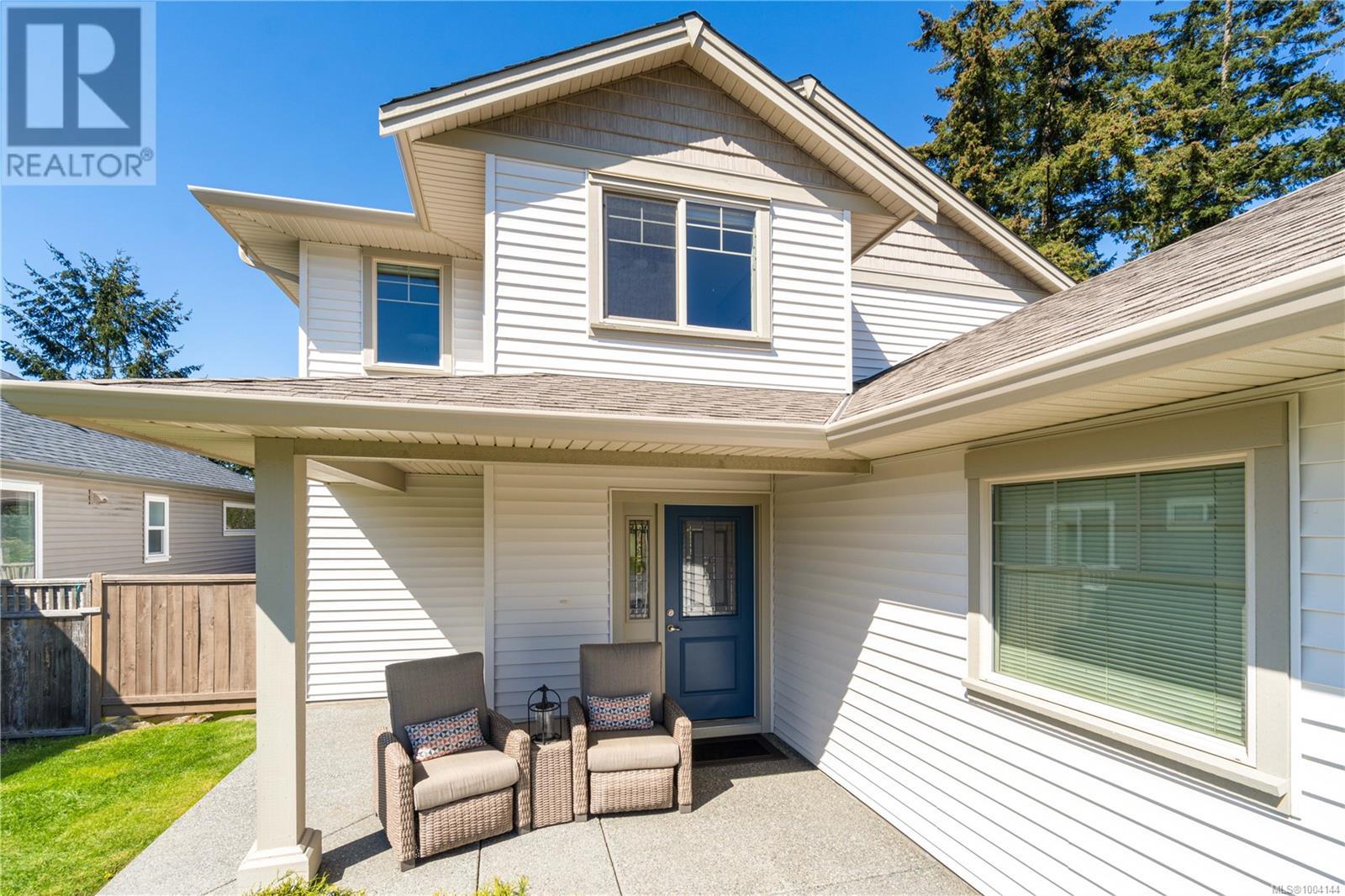 2130 Village Dr, Nanaimo