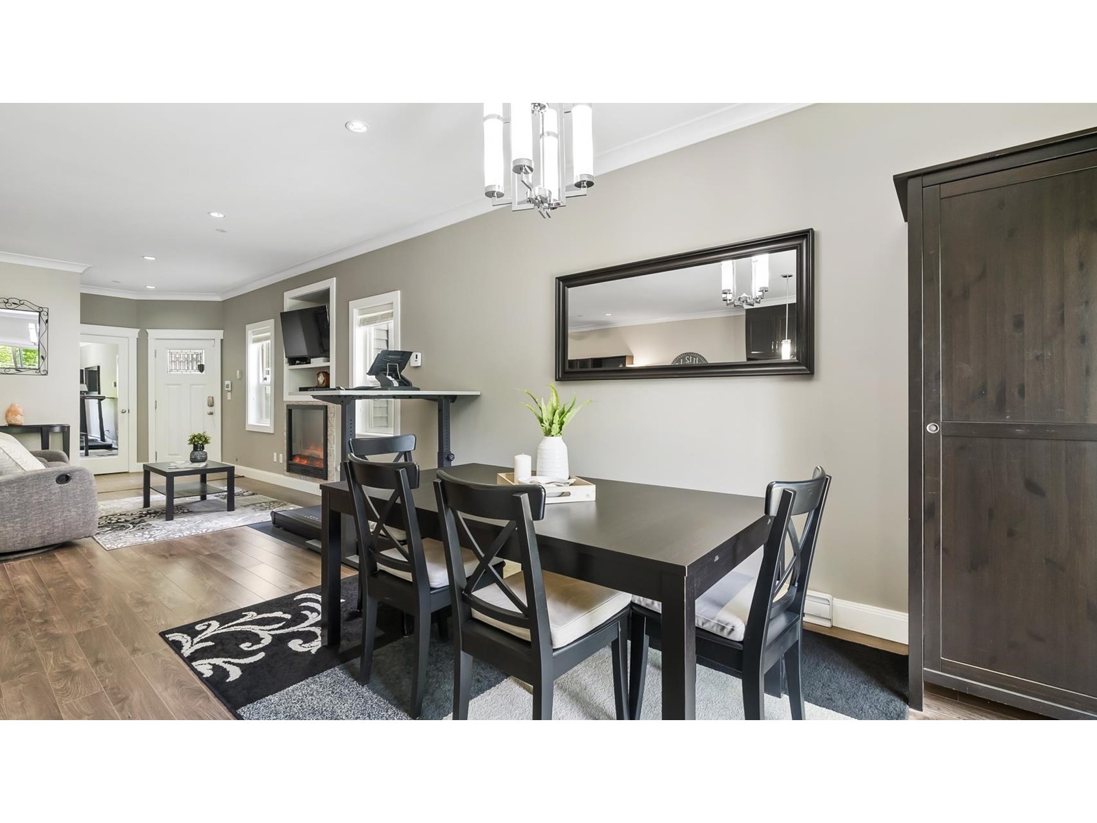 Photo 9 of 3 19938 70th Avenue, Langley BC