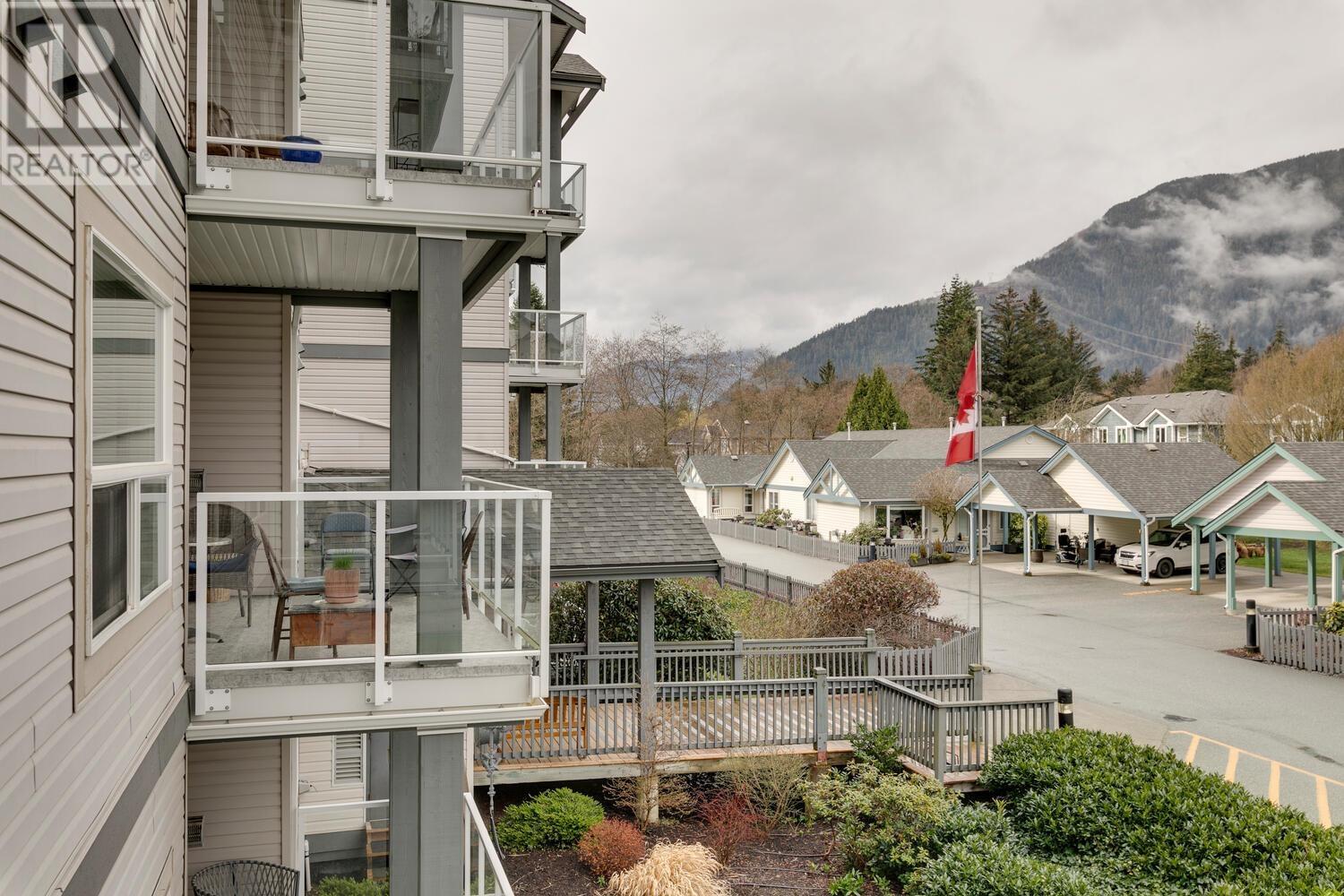 209 1203 PEMBERTON AVENUE, Squamish real estate listing R2984730