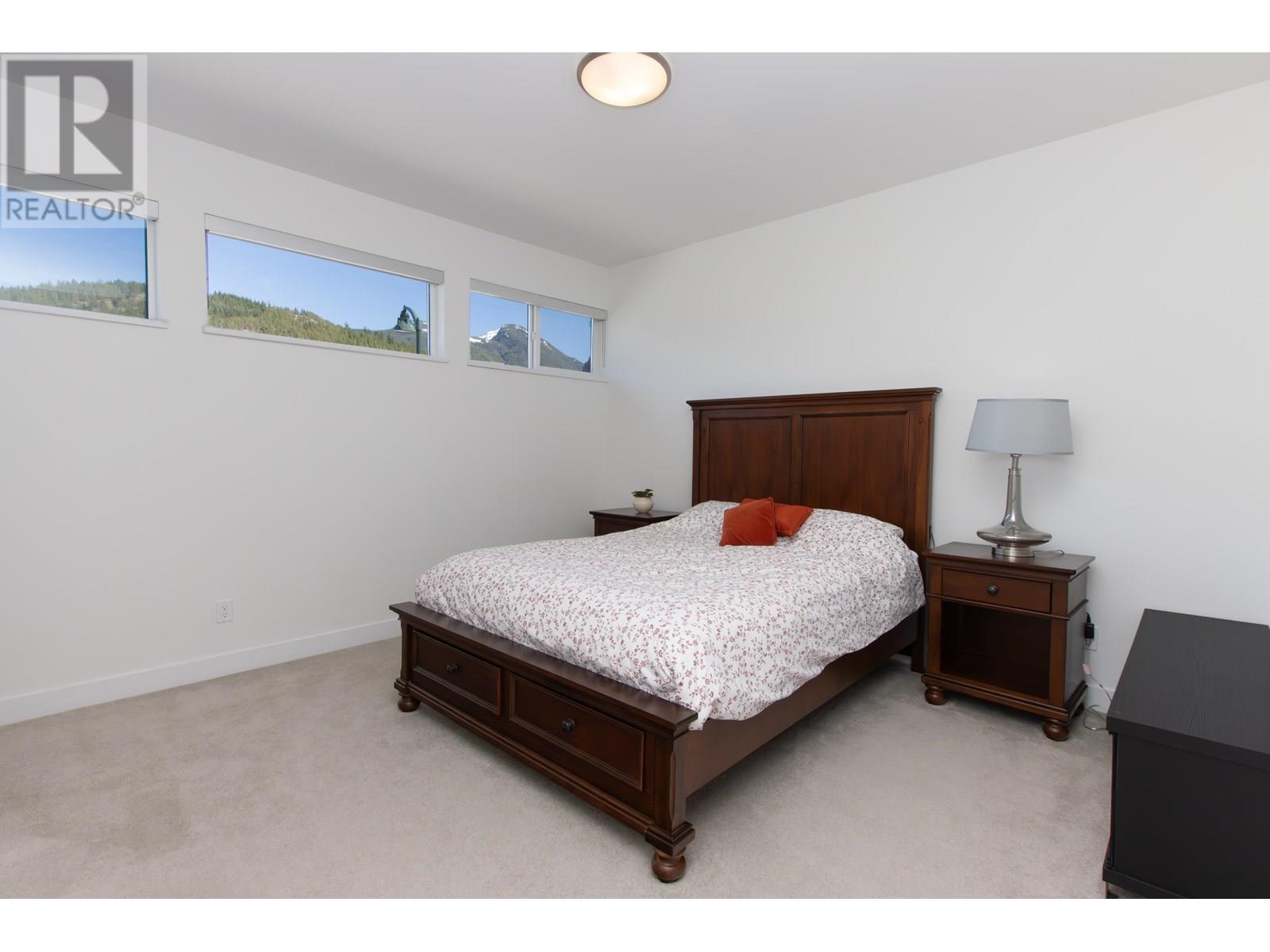 39271 FALCON CRESCENT, Squamish real estate listing R2992811