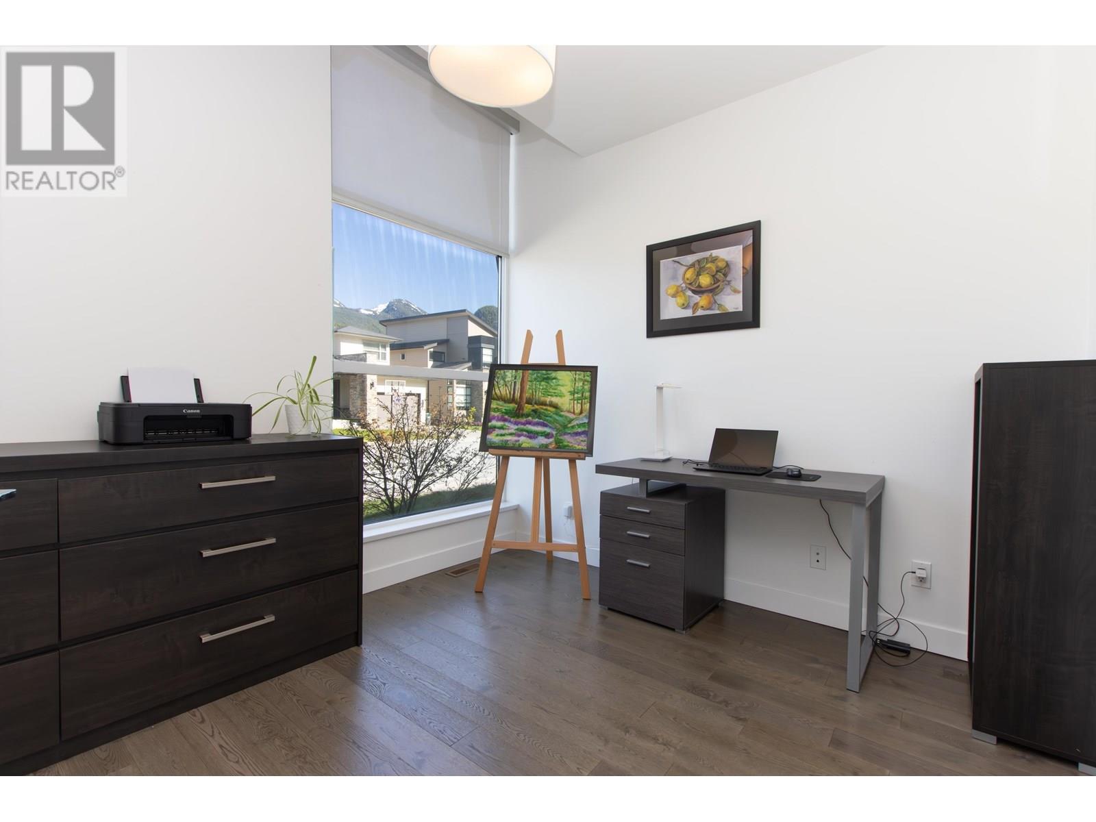 39271 FALCON CRESCENT, Squamish real estate listing R2992811