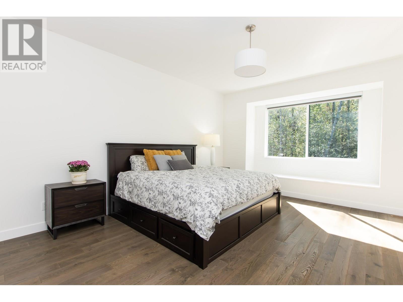 39271 FALCON CRESCENT, Squamish real estate listing R2992811