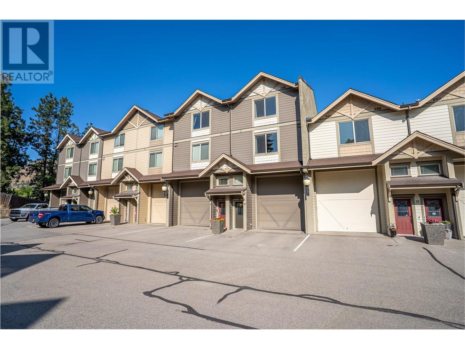 14 3359 Cougar Road, West Kelowna