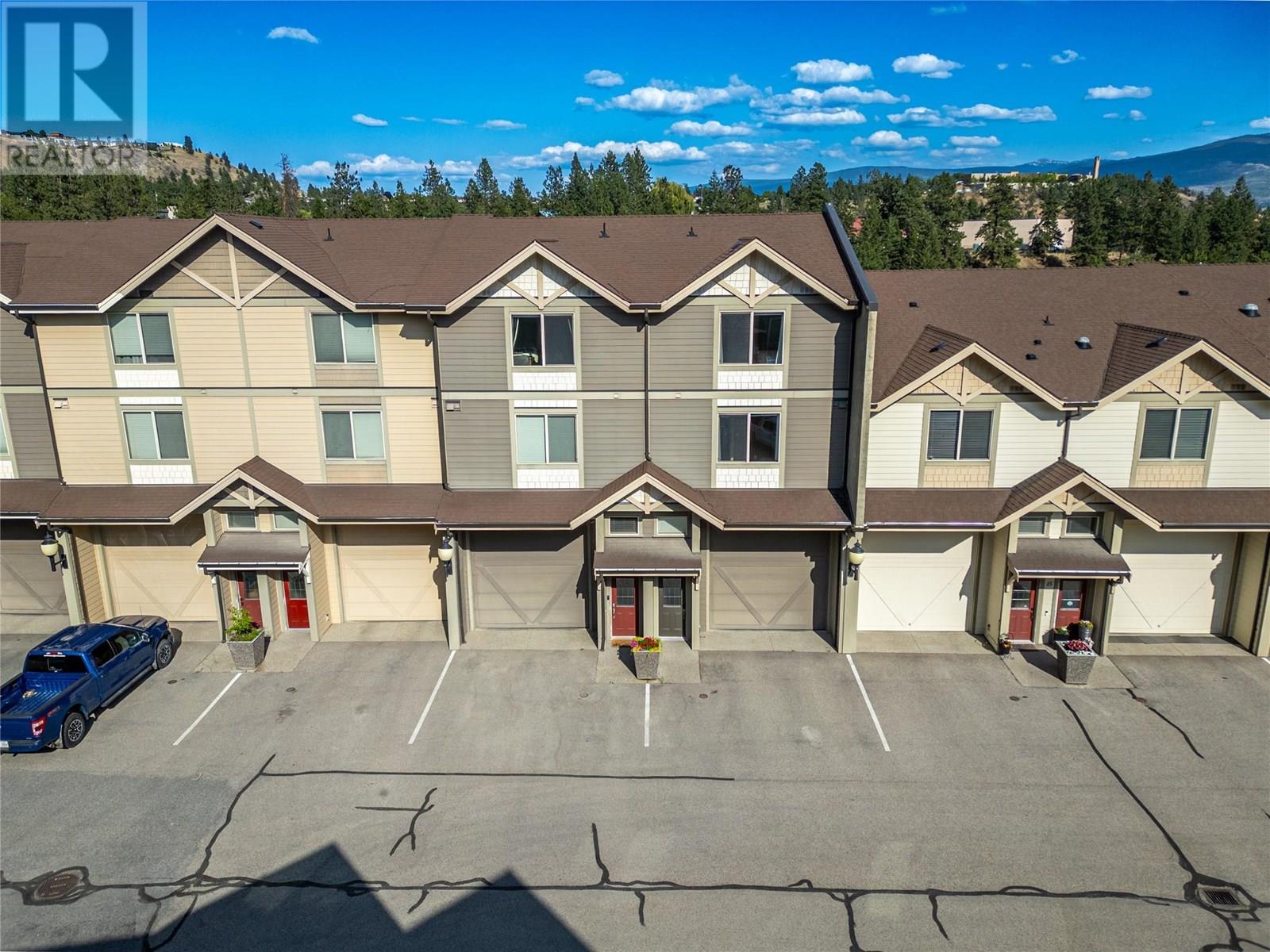 14 3359 Cougar Road, West Kelowna