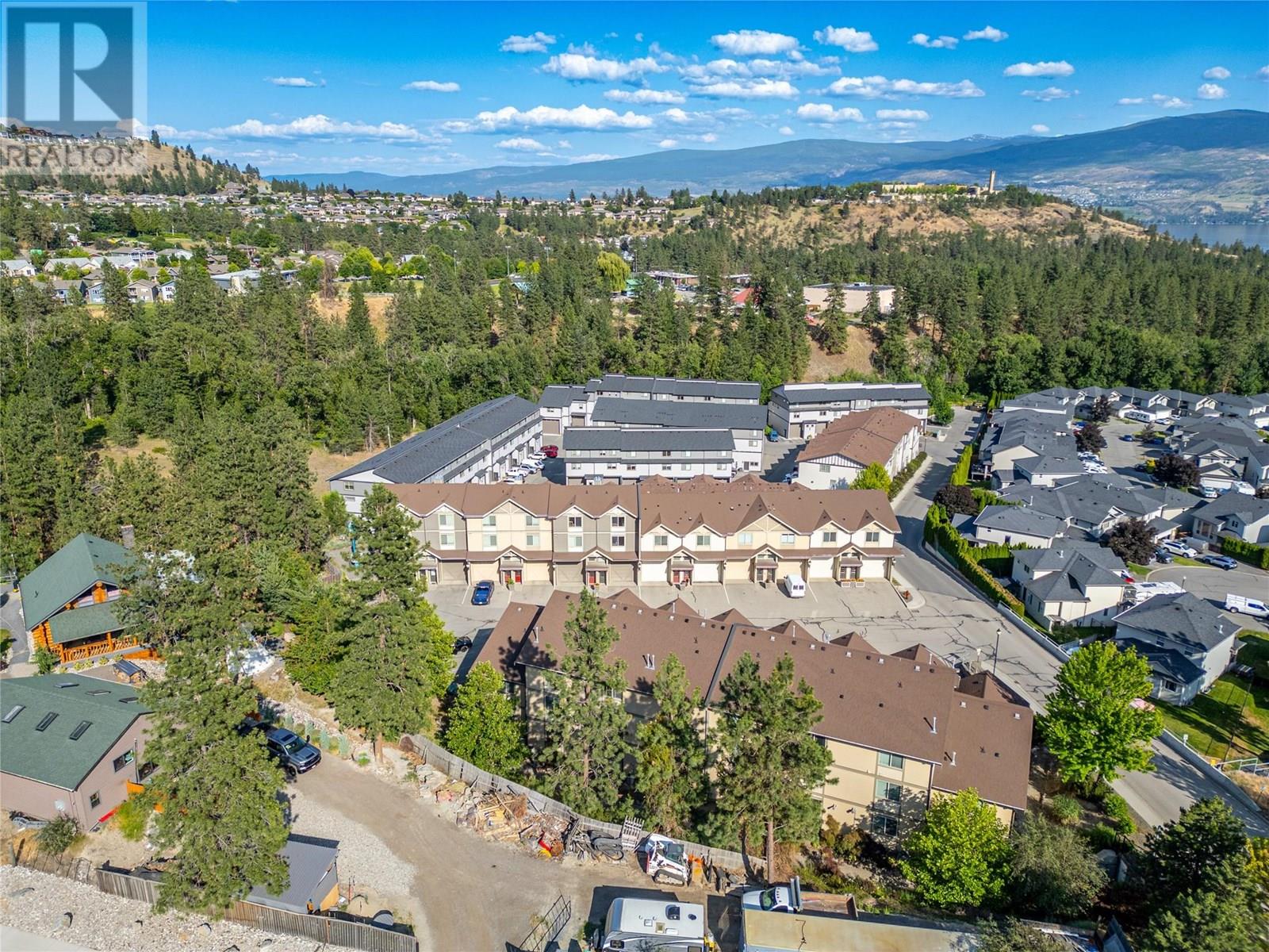 14 3359 Cougar Road, West Kelowna