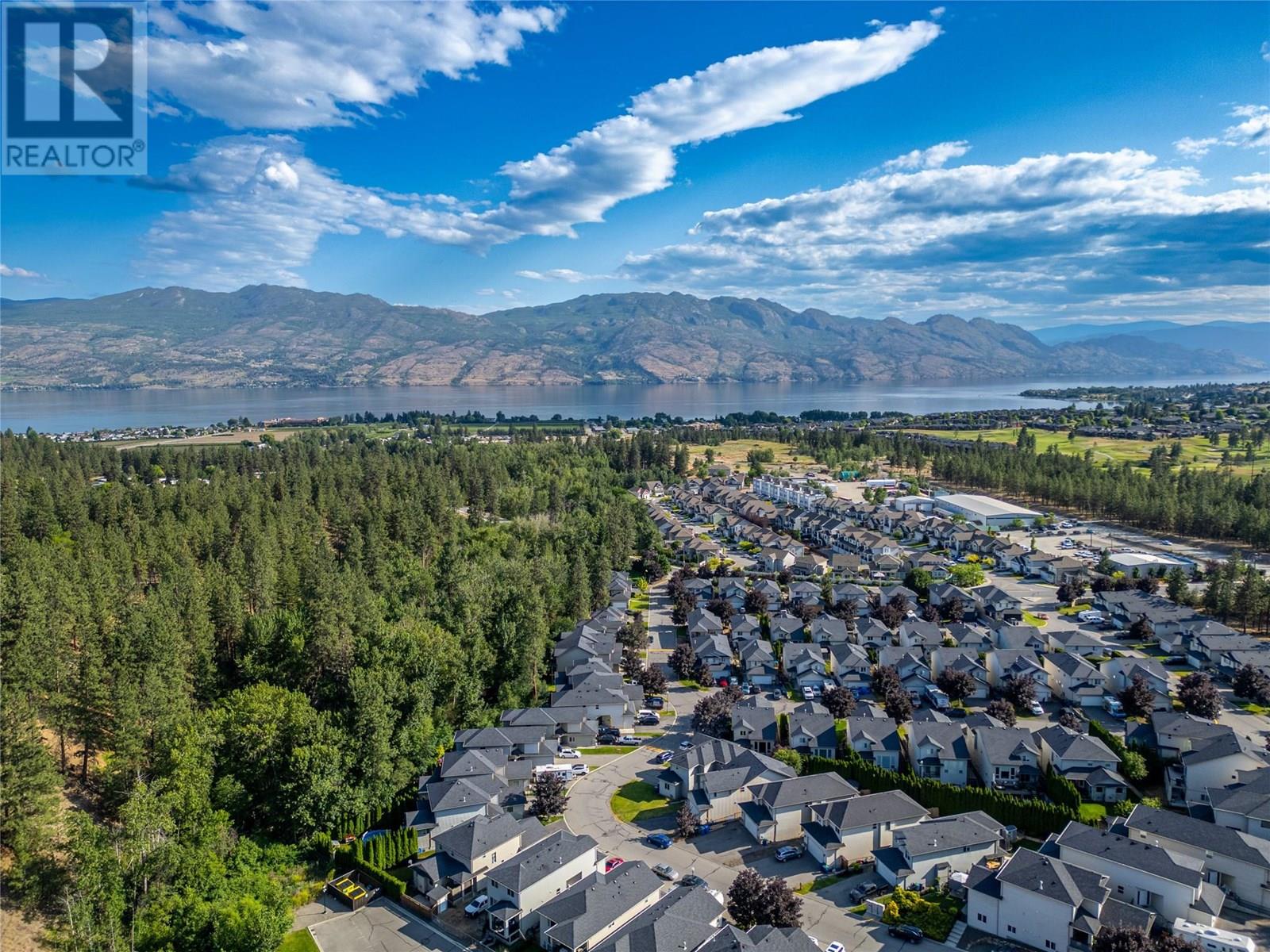 14 3359 Cougar Road, West Kelowna