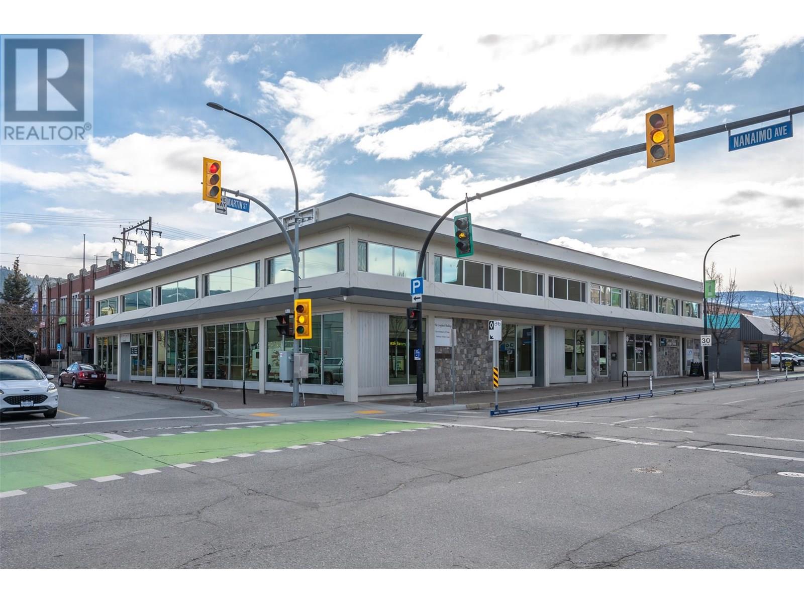 209 304 Martin Street, Penticton