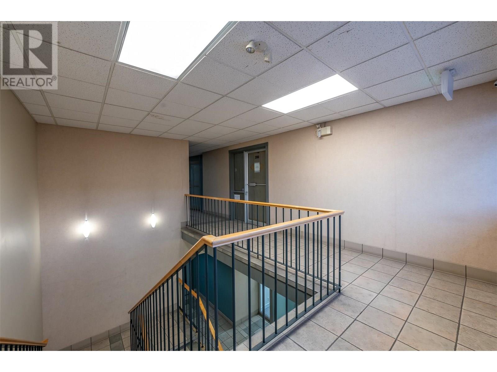 209 304 Martin Street, Penticton