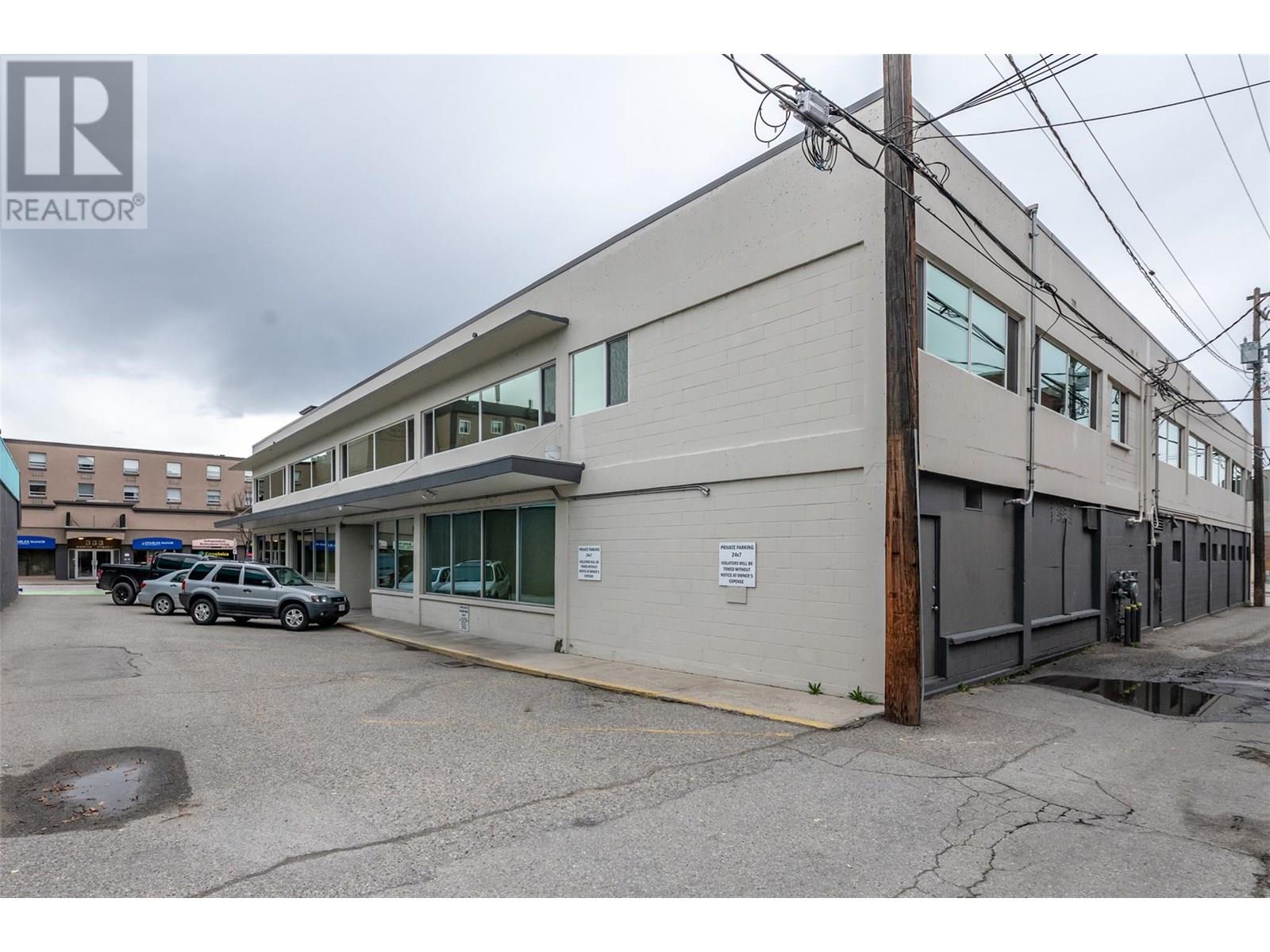 209 304 Martin Street, Penticton