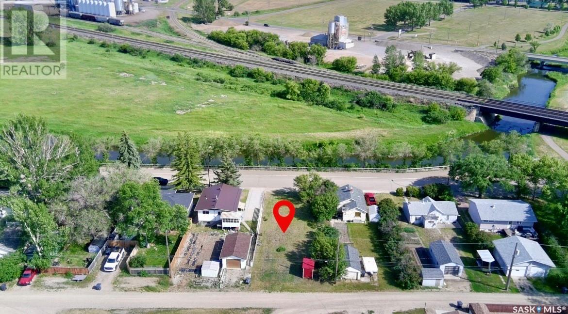 Photo 1 of 1487 Riverside Avenue Ne, Swift Current SK